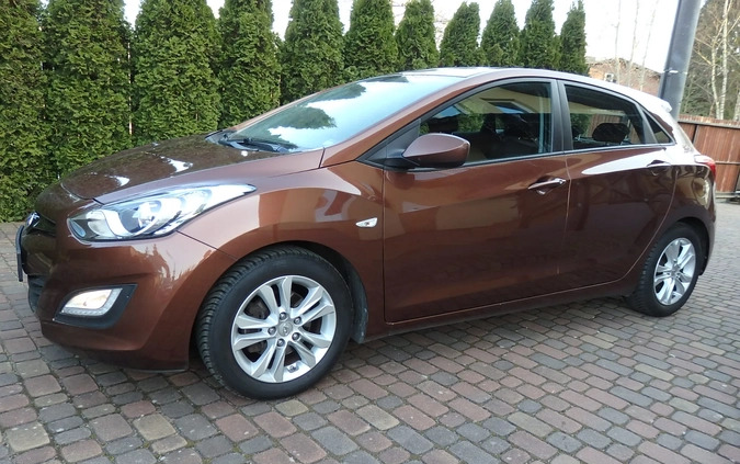 Hyundai I30 cena 32990 przebieg: 163000, rok produkcji 2014 z Dukla małe 667